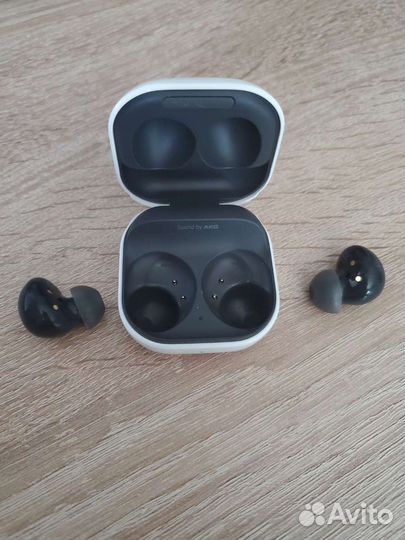 Беспроводные наушники samsung galaxy buds 2