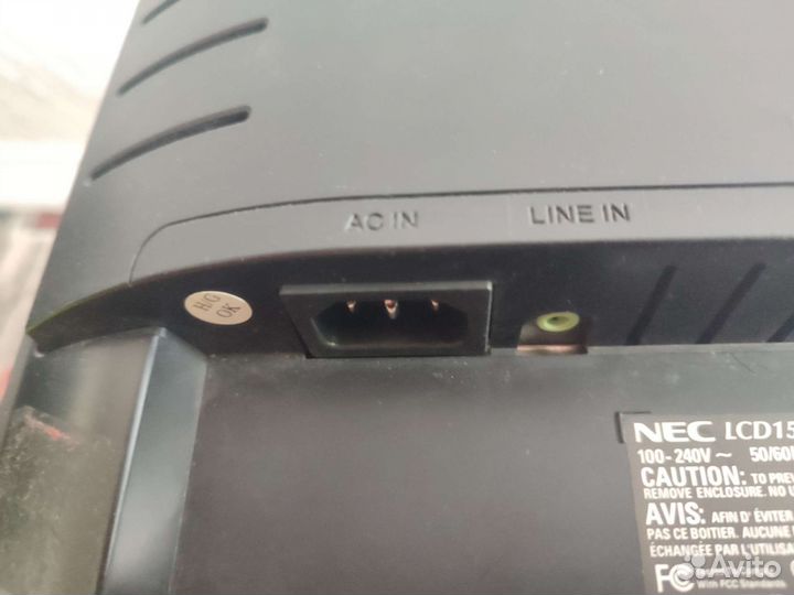 Монитор NEC 22