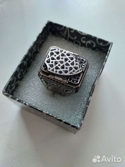 Серебряное кольцо мужское