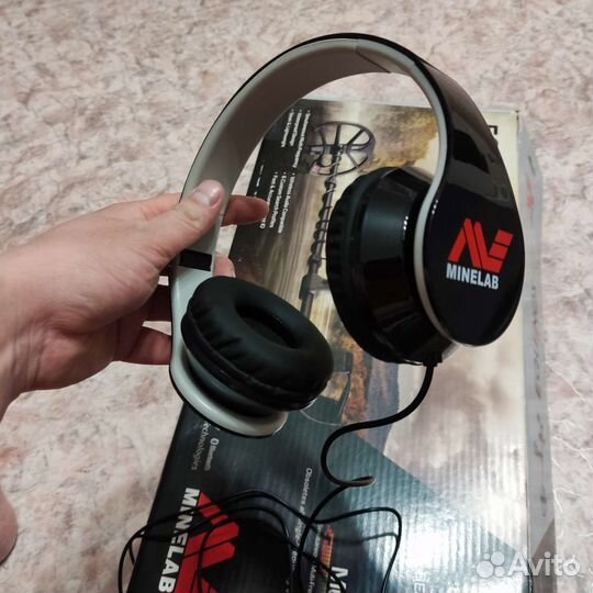 Металлоискатель Minelab Equinox 600