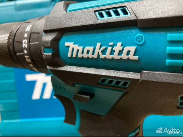 Набор инструментов 4в1 аккумуляторный makita