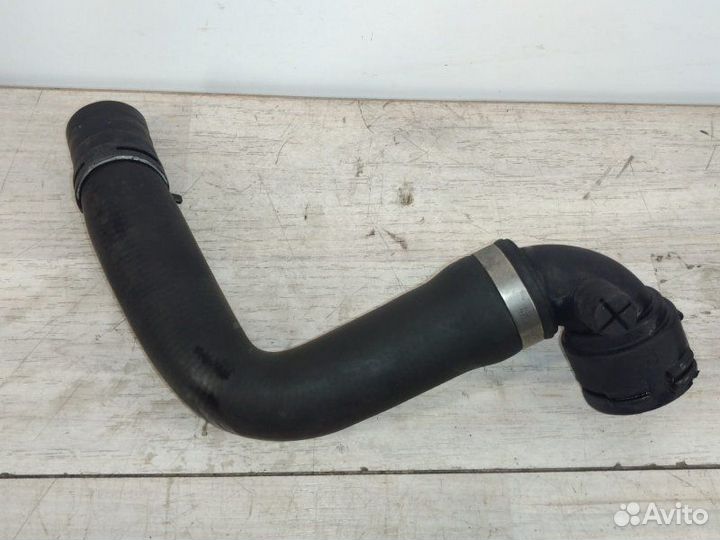 Патрубок системы охлаждения Jaguar X-Type X400 2.1