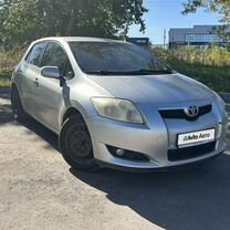 Toyota Auris 1.4 MT, 2007, 290 000 км, с пробегом, цена 600 000 руб.