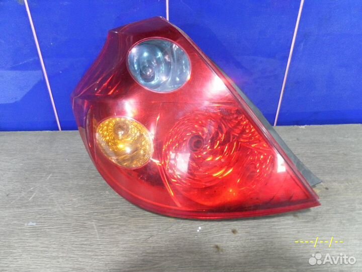 Фонарь задний левый Киа Сид Хэтчбек