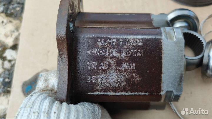 Шрус внутренний (пара) VAG 8K0 407 341C