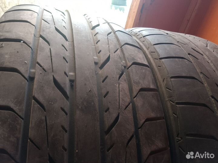 Toyo DRB 225/45 R17 94W