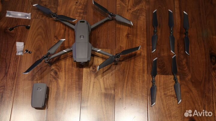 Dji mavic 2 zoom + dji SMART controller