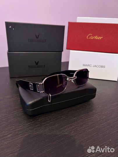 Солнцезащитные очки женские