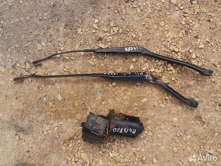 Мотор, поводок Primera P11