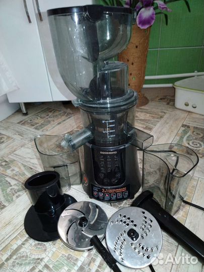 Соковыжималка шнековая redmond