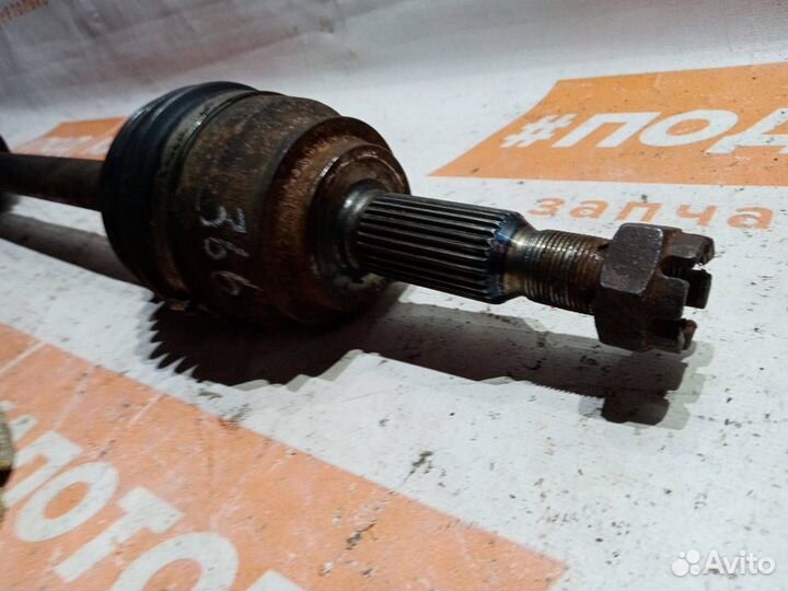 Привод правый передний Mitsubishi Outlander