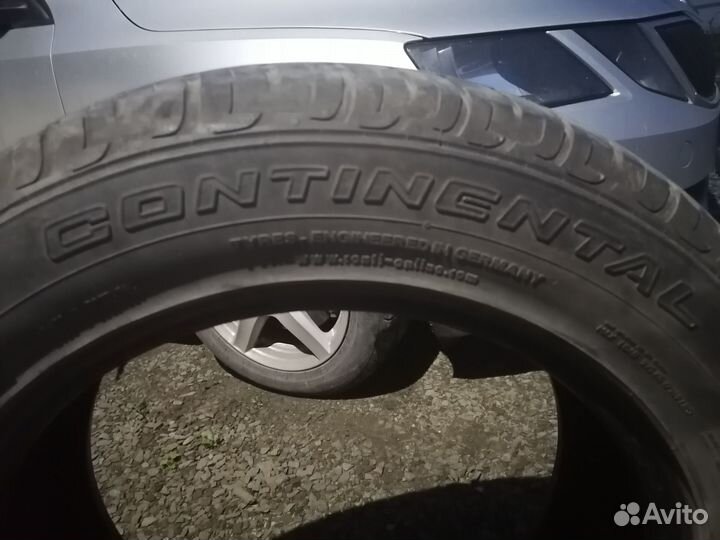 Continental CrossContact UHP E 235/60 R18 107V