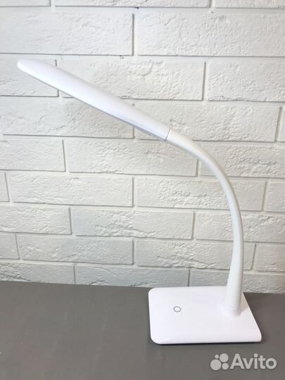 Светильник настольный светодиодный