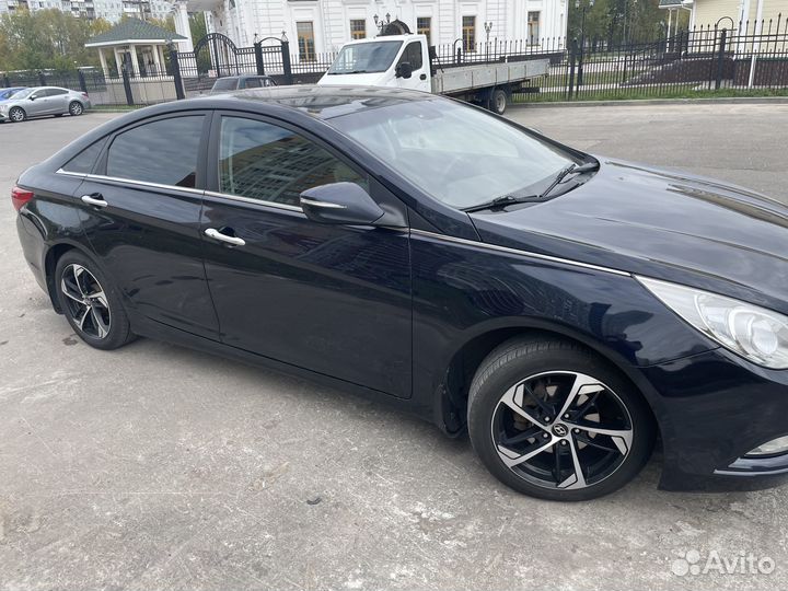 Hyundai Sonata 2.4 AT, 2011, 186 000 км