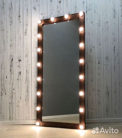 Зеркало с подсветкой
