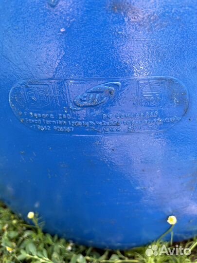 Емкость пластиковая под воду бу