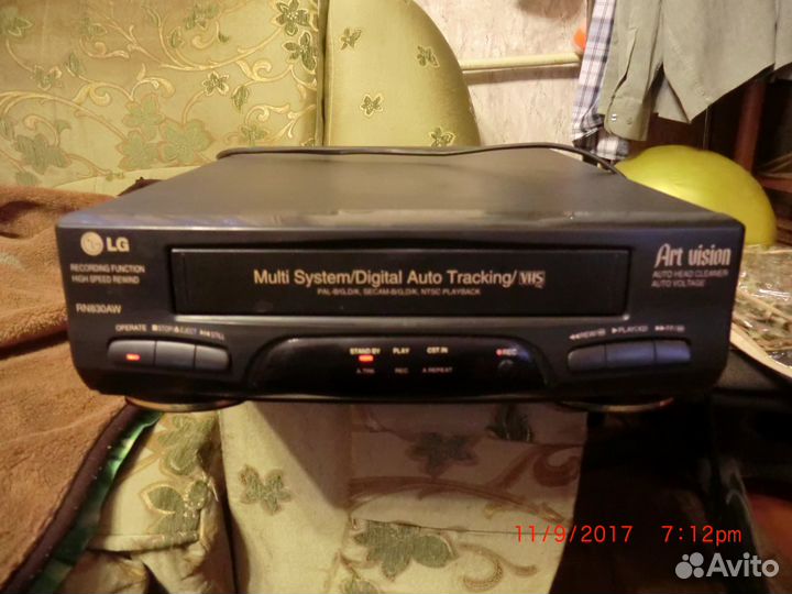 Видео плеер пишущий LG RN830AW