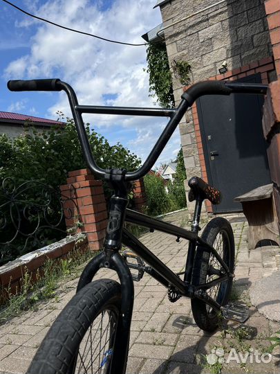 BMX mongoose legion l60