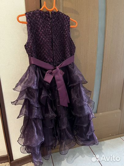 Праздничное платье, р 140