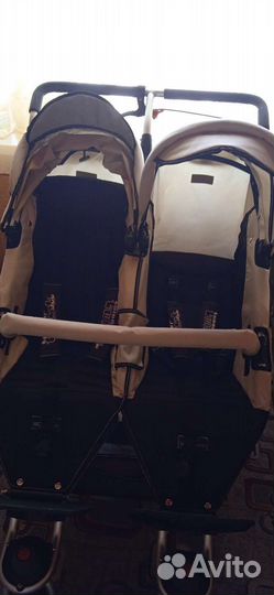 Прогулочная коляска для двойни или погодок