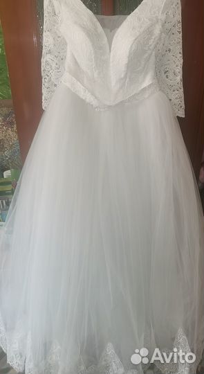 Свадебное платье