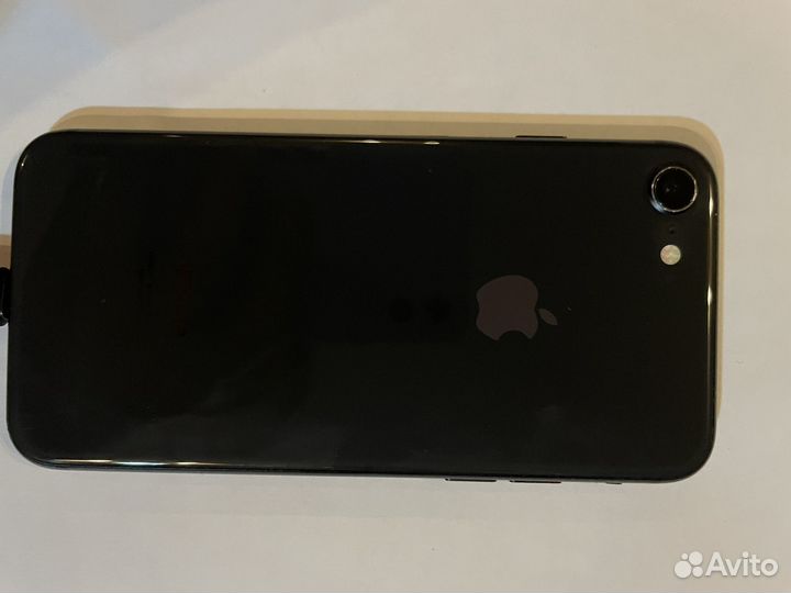 iPhone 8, 256 ГБ