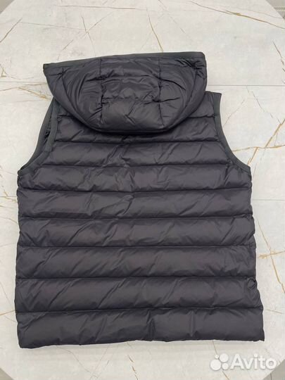 Жилетка женская Moncler