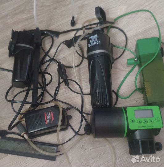 Пренадлежности для аквариума