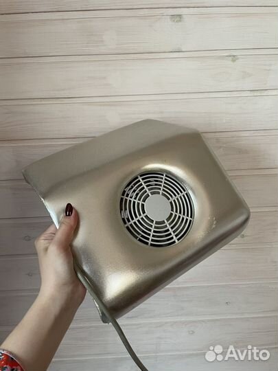 Аппарат для маникюра лампа вытяжка