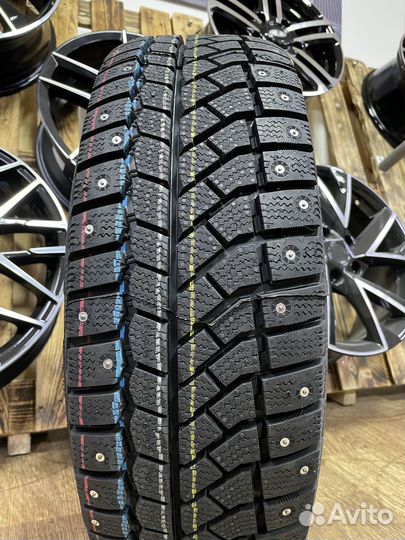Viatti Brina Nordico V-522 205/50 R17 89T