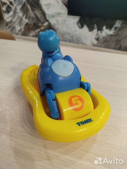 Tomy Игрушка бегемот