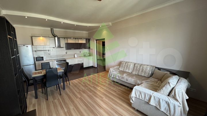 2-к. квартира, 82,6 м², 11/17 эт.