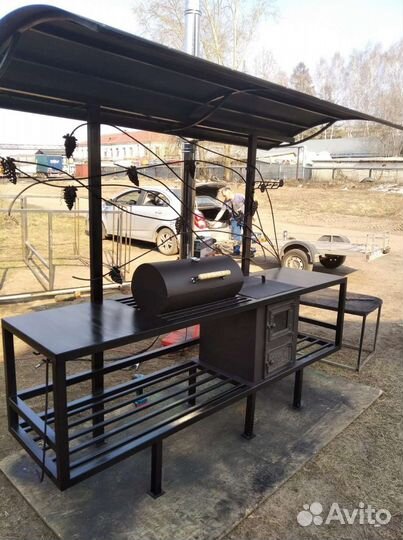 Мангал с печью под казан и крышей