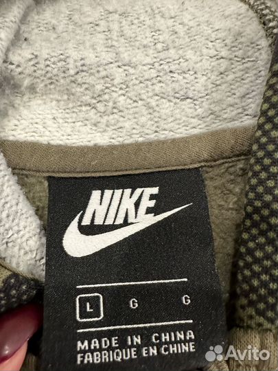 Продам кофту на мальчика Nike оригинал L