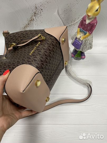 Сумка Michael kors кожаная