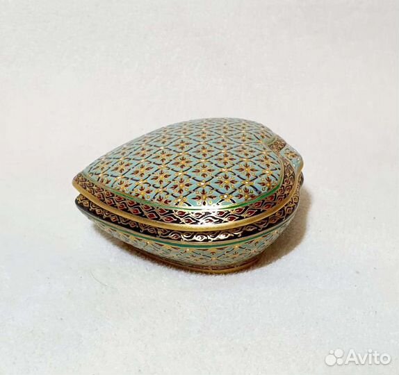 Шкатулка фарфоровая. Тайланд