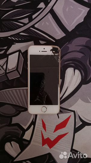 iPhone SE, 32 ГБ
