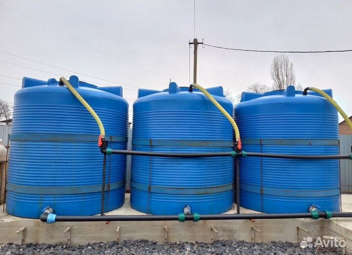 Пластиковая емкость на 10000 литров