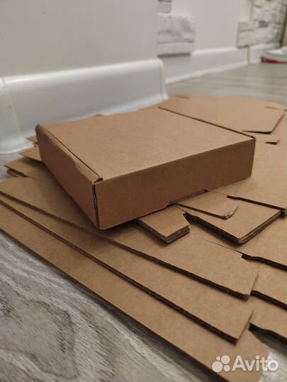 Коробка подарочная 15*15*4 см - 10 шт