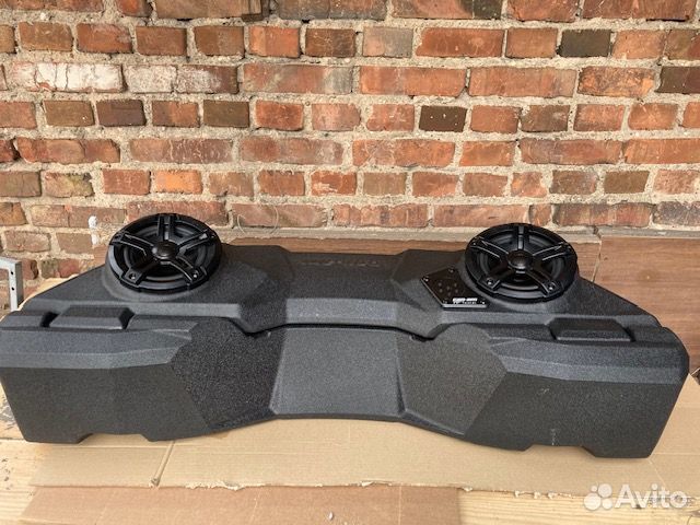 Кофр 43л с музыкальной системой Can-Am