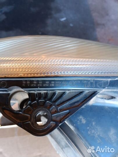 Фара на skoda fabia