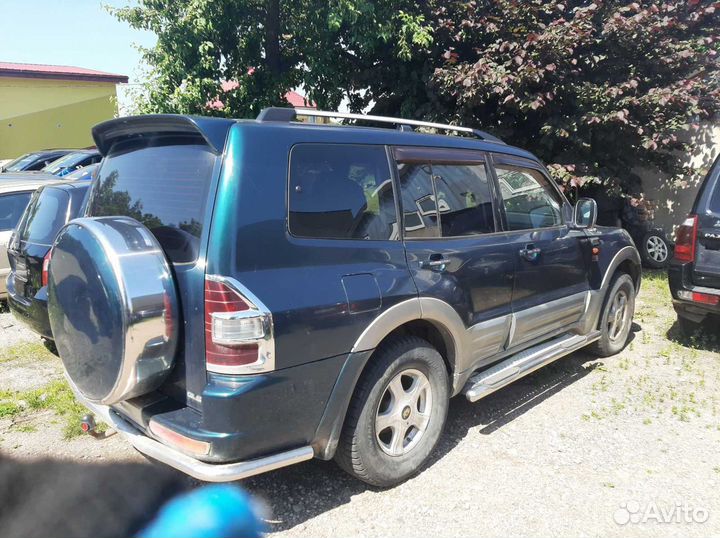 Mitsubishi Pajero III 2005 3.2D 4M41 На запчасти