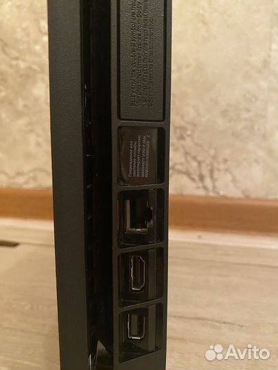 Sony PS4 slim + 140 игр