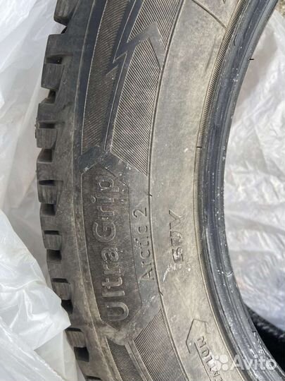 Goodyear UltraGrip Arctic 2 SUV 225/60 R18