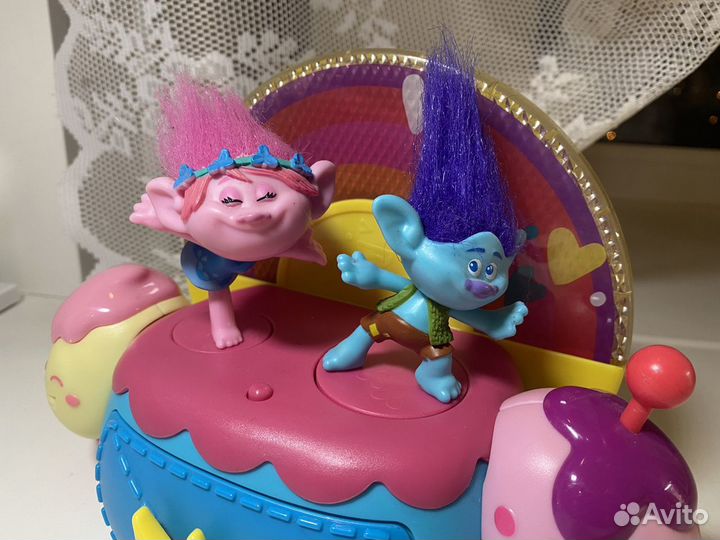 Музыкальная шкатулка Тролли