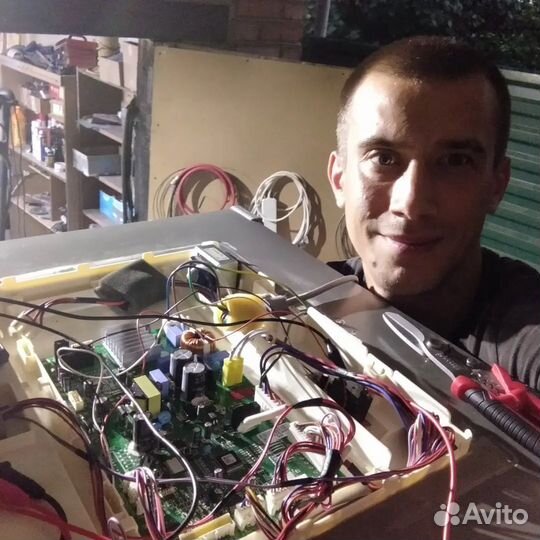 Ремонт холодильников Ремонт стиральных машин