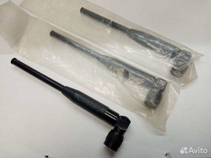 Антенна для базового блока 