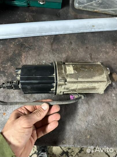 Моторчик рулевой рейки BMW x5 f15