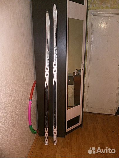 Беговые лыжи