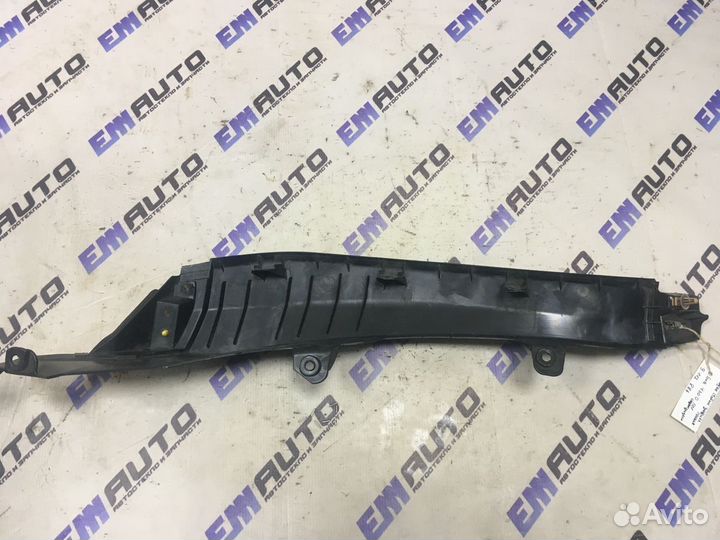 Накладка стойки задней правая бмв 730D F01 седан